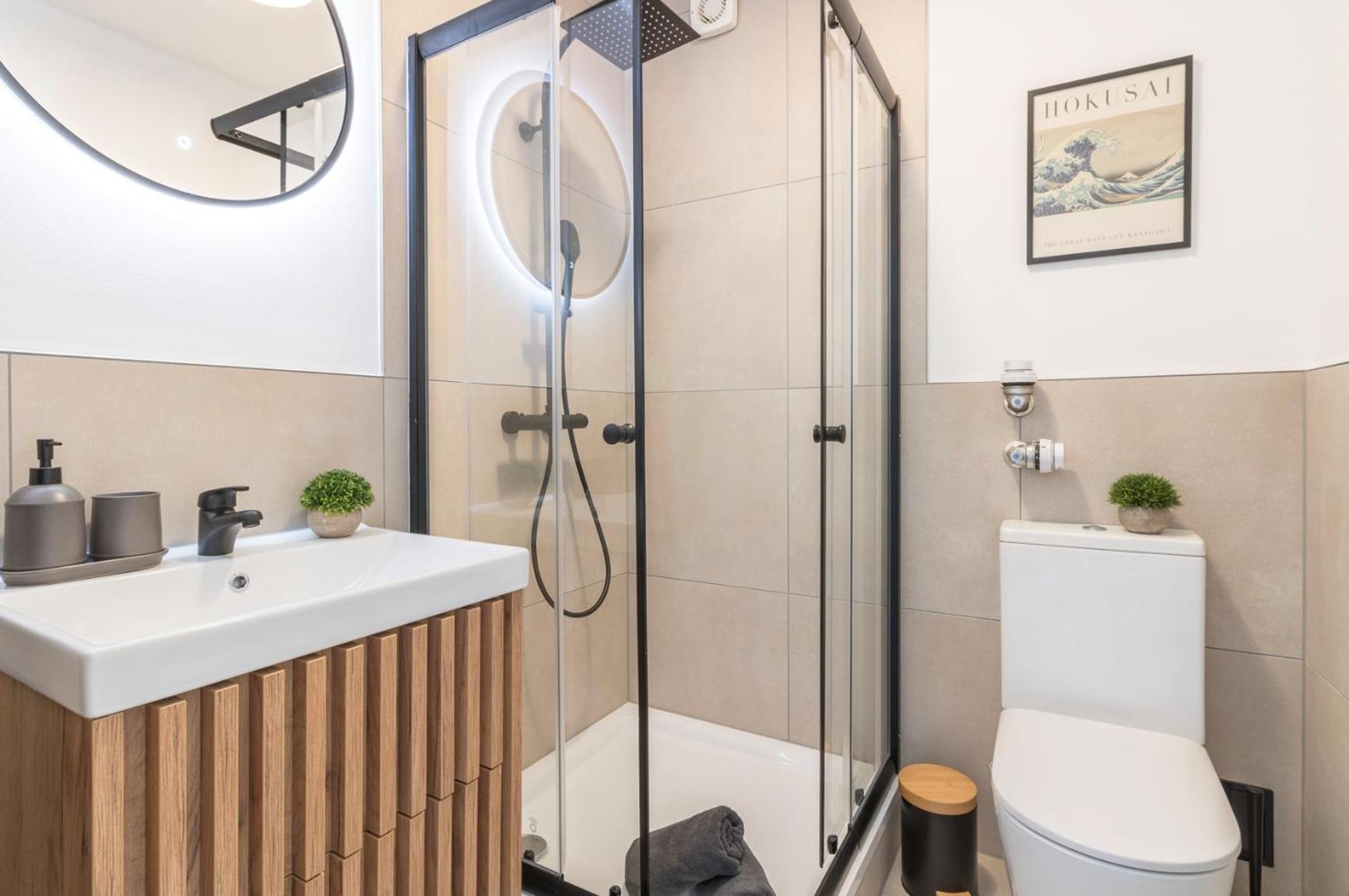 2 Bedroom Apartment Tokio And Sauna, 100M To Ski And Bikepark Winterberg Bagian luar foto